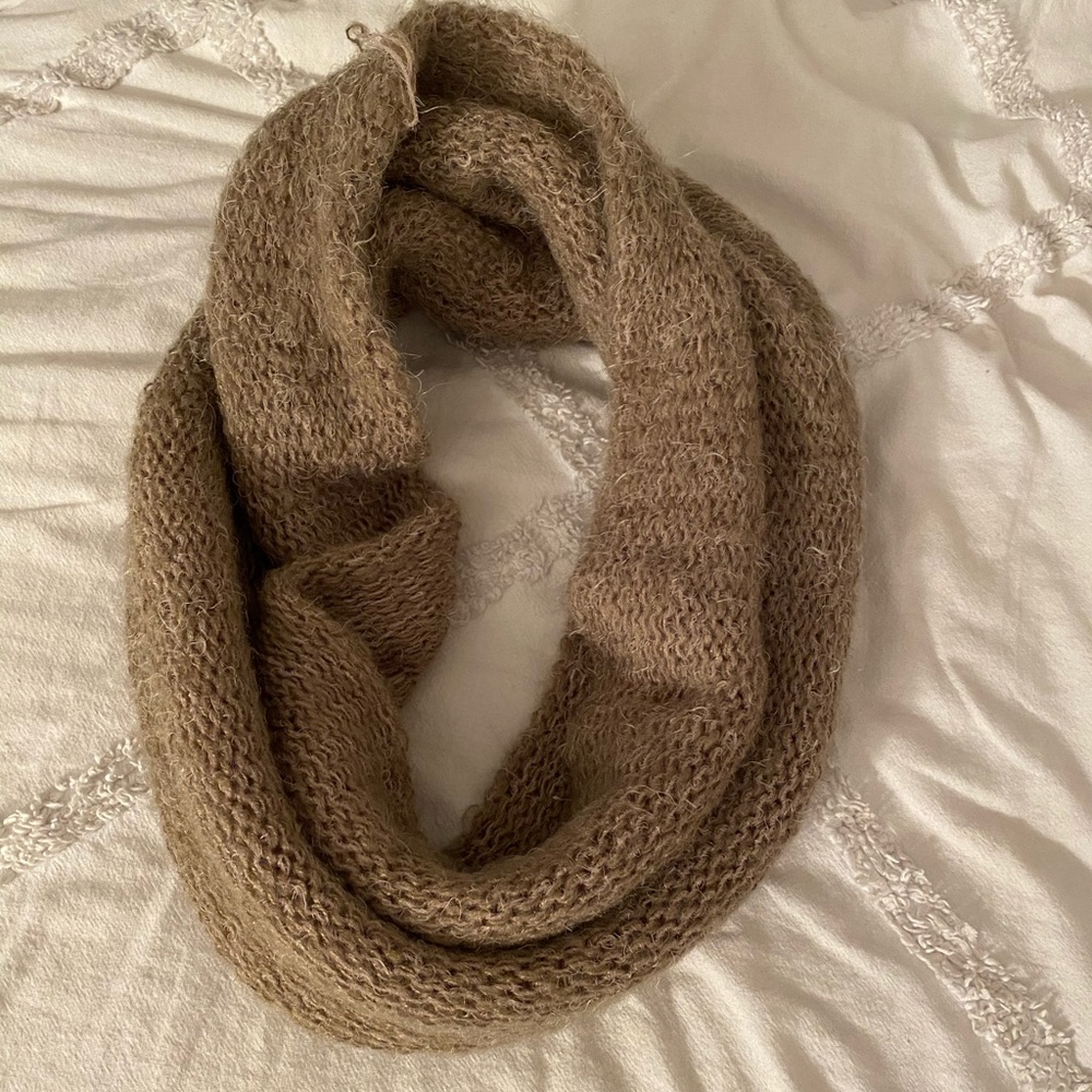 Tan circle scarf